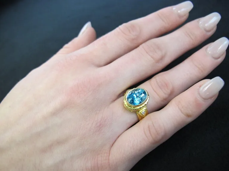5.34 Carat Blue Zircon and Diamond Hand Engraved Ring in 18k Yellow Gold
