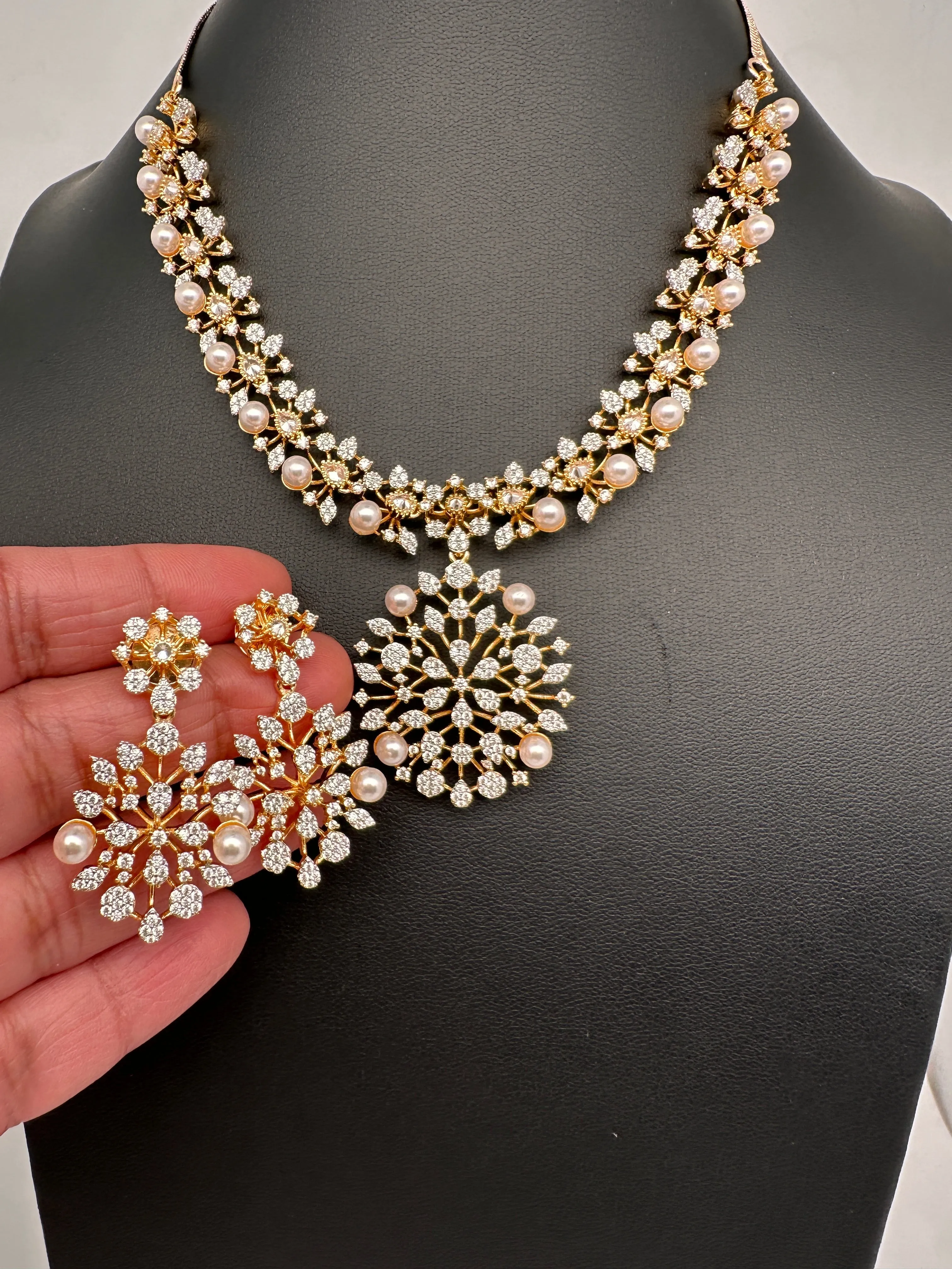 Gold Pearl Necklace