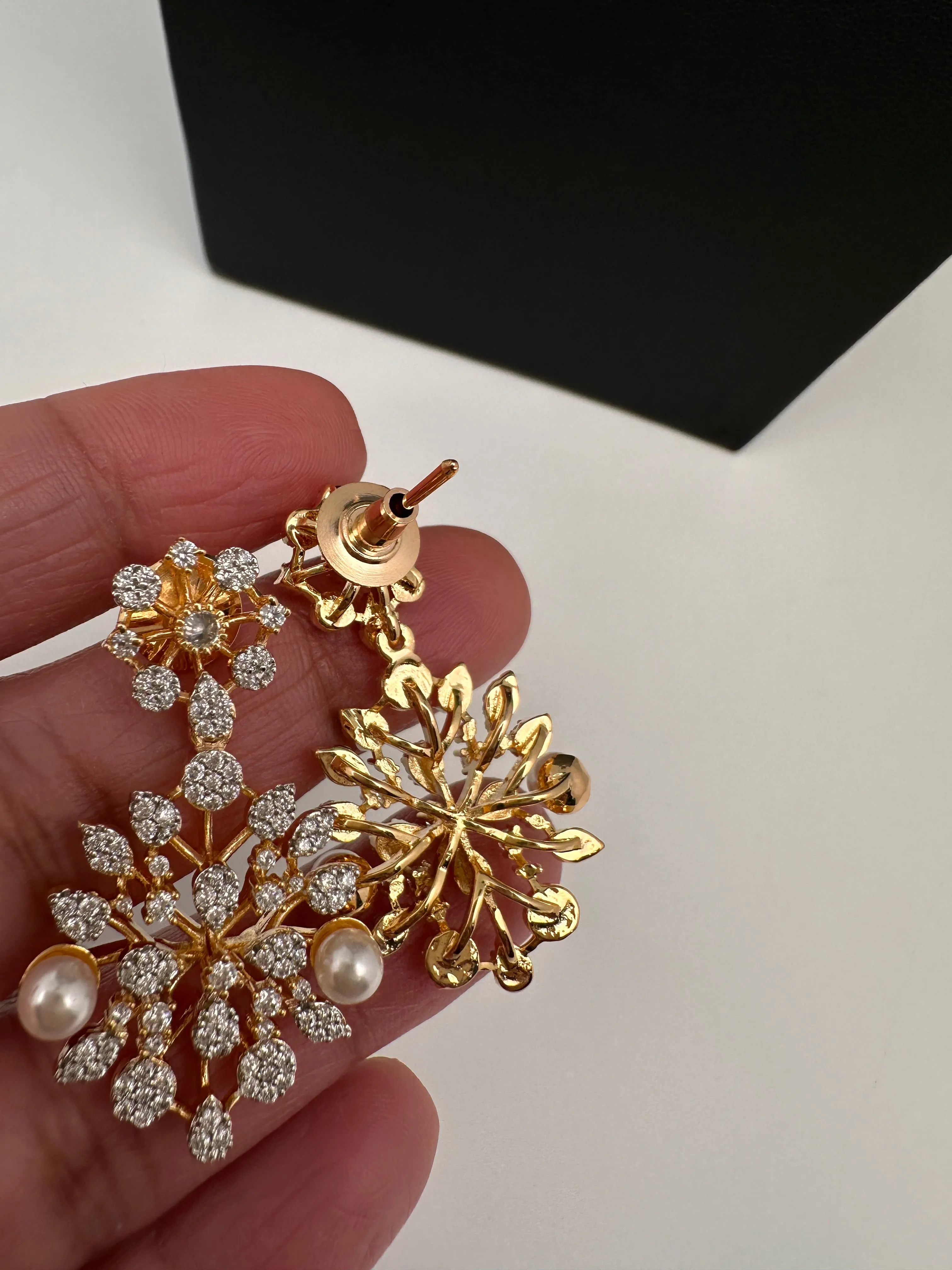 Gold Pearl Necklace