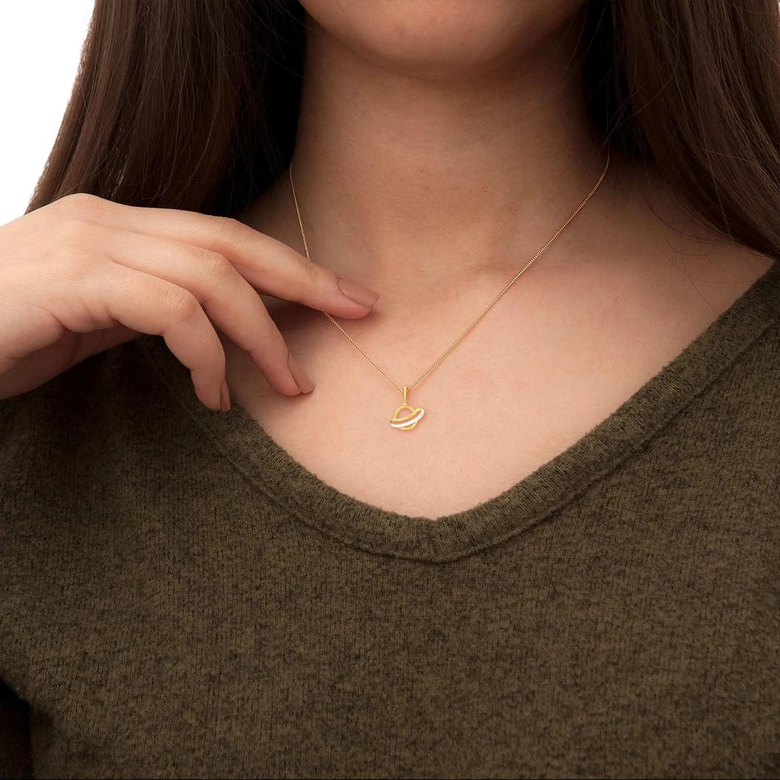Gold Shinning Saturn Diamond Pendant