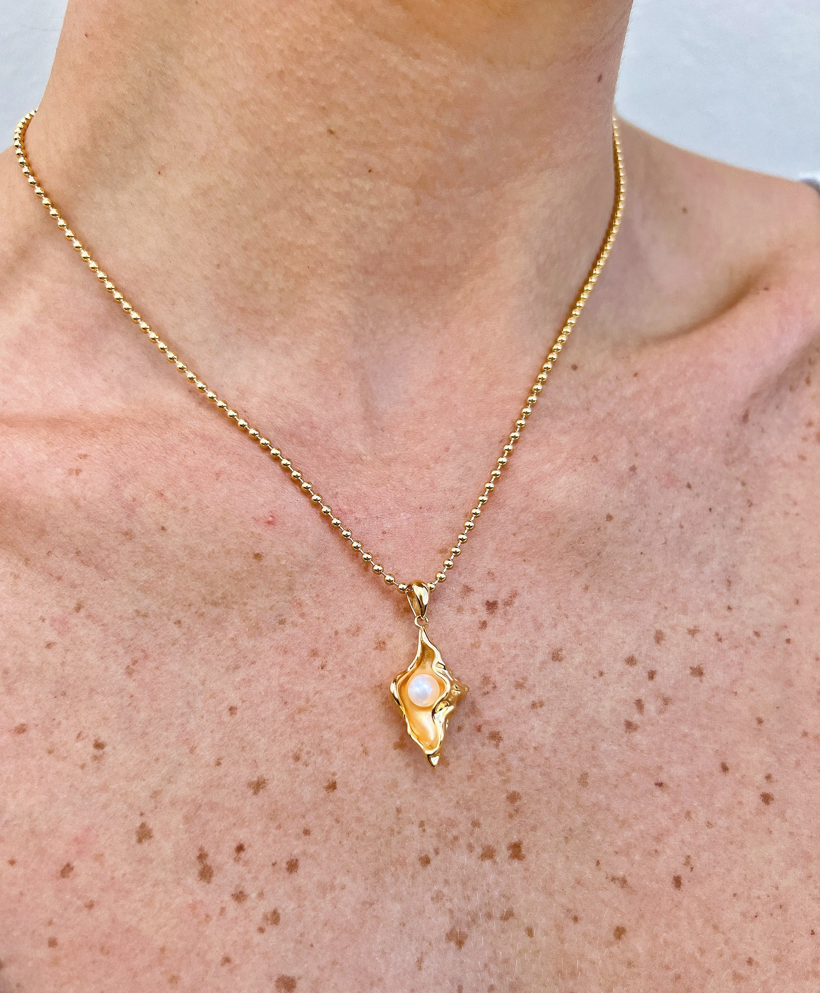 Golden Conch Necklace