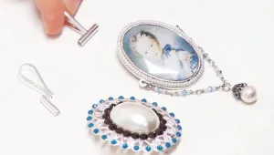 How To Use A Brooch Converter