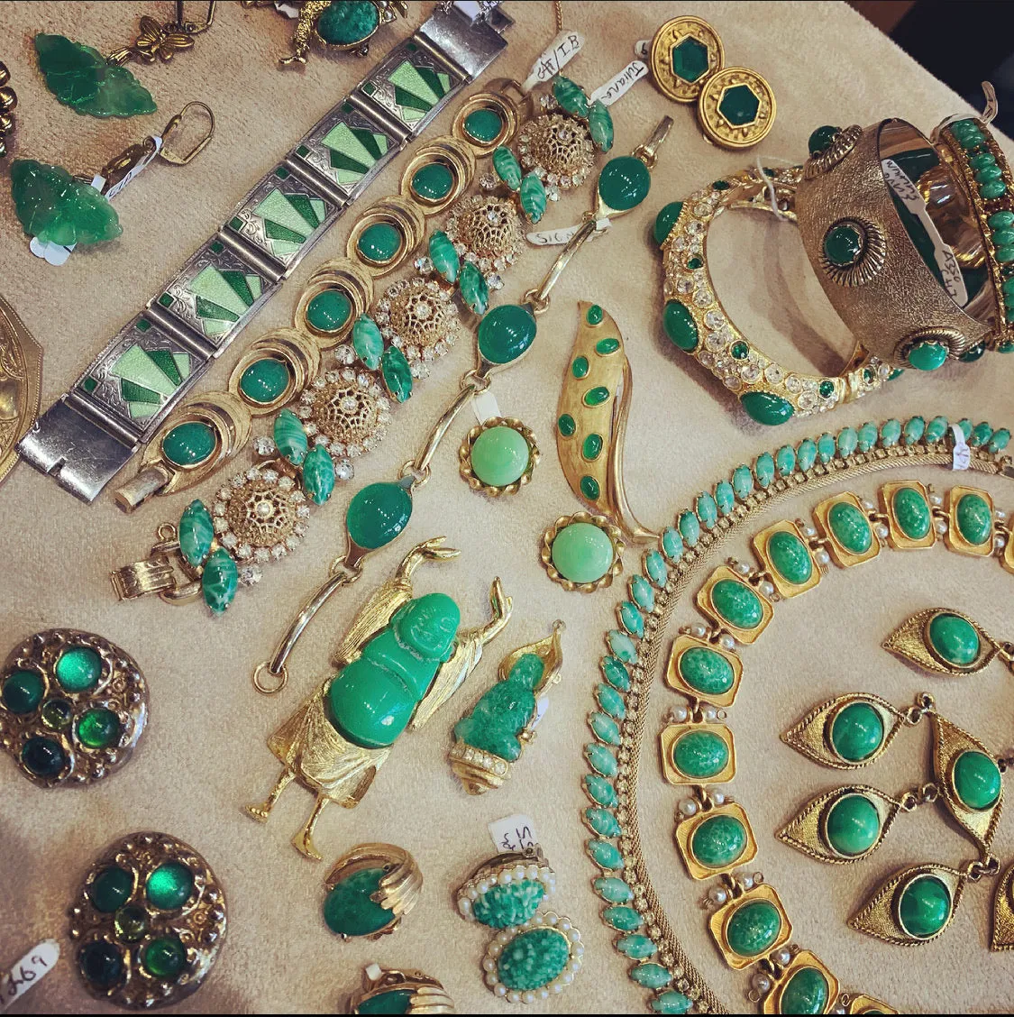 Julianna Bracelet Gold Green Crystal Vintage