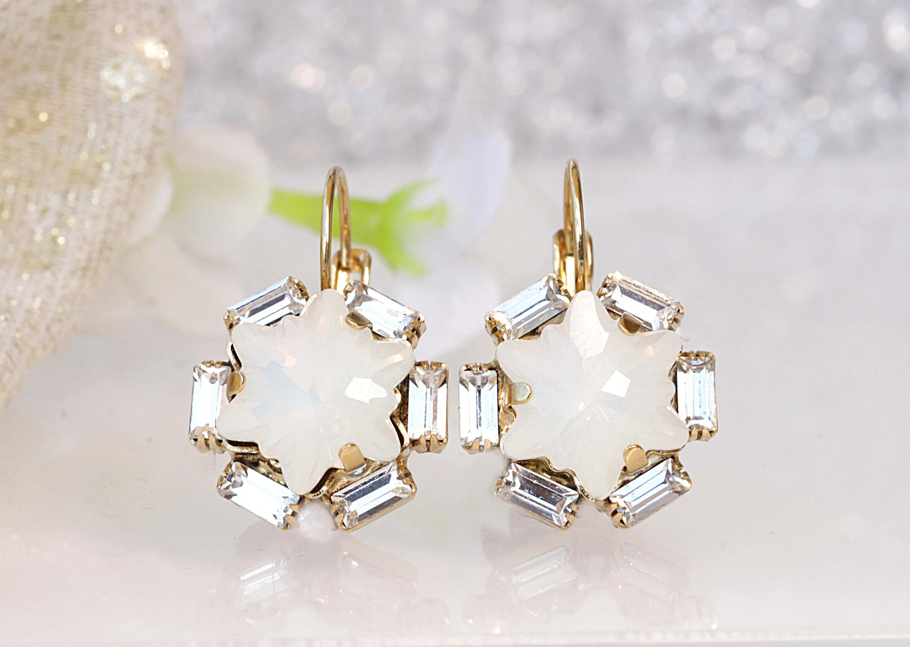 OPAL STAR NECKLACE
