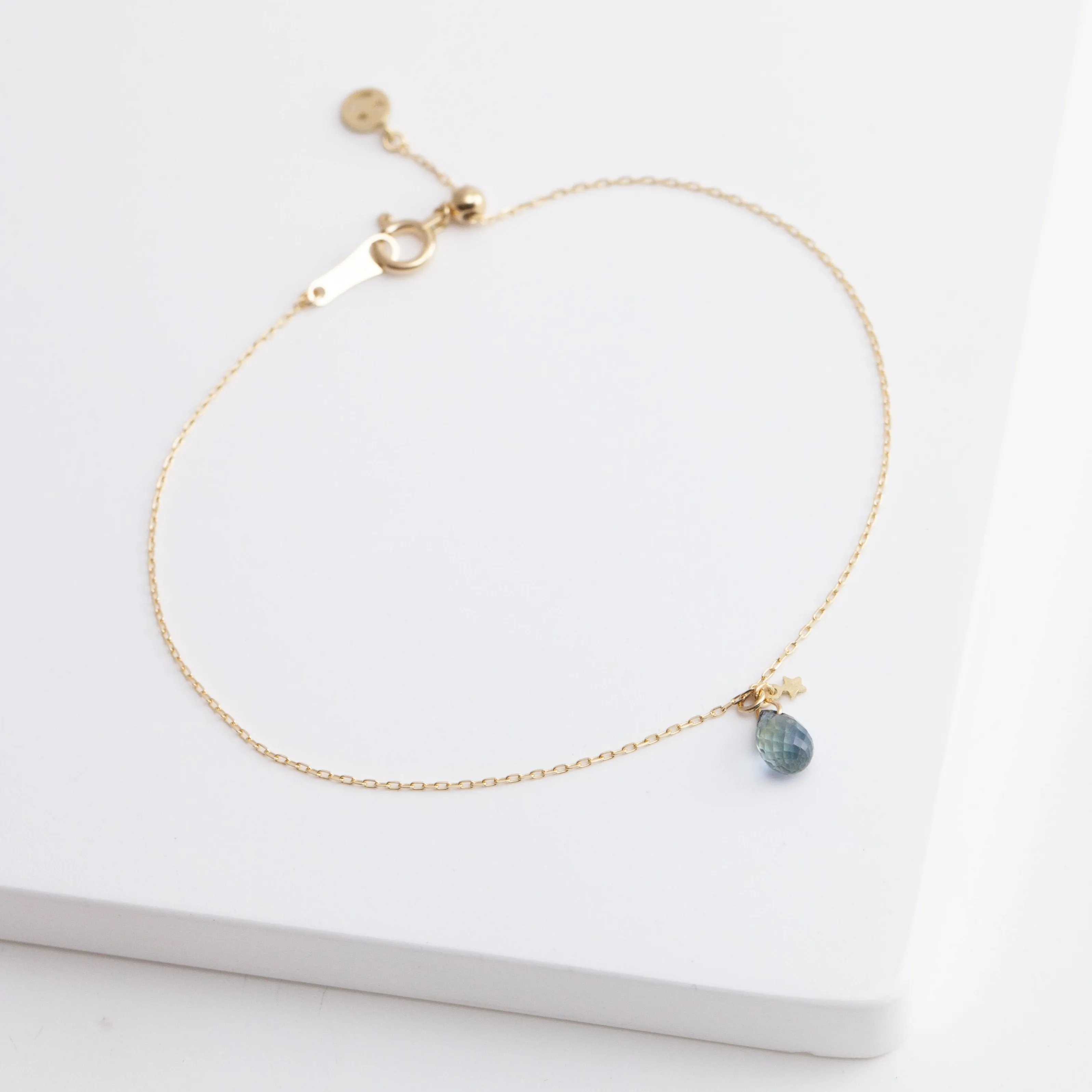 Smiley Sapphire bracelet