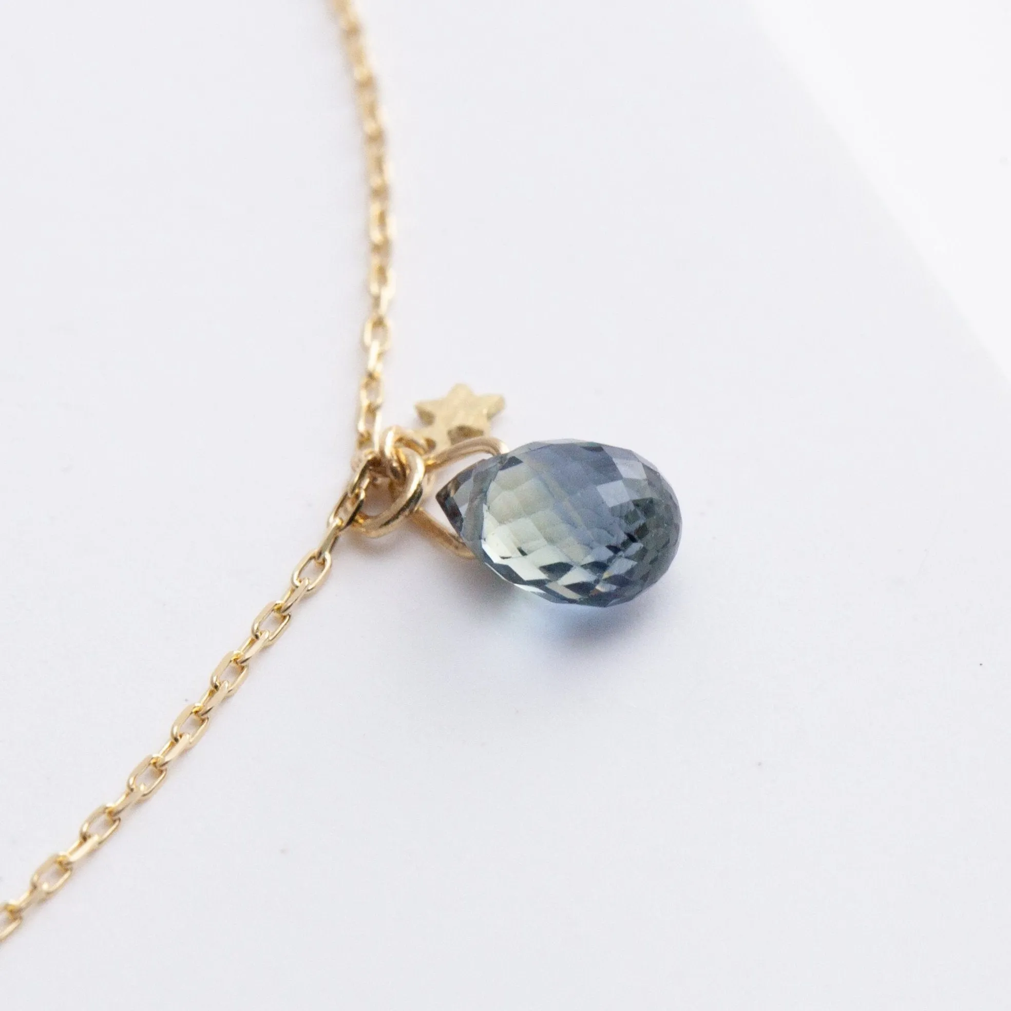 Smiley Sapphire bracelet