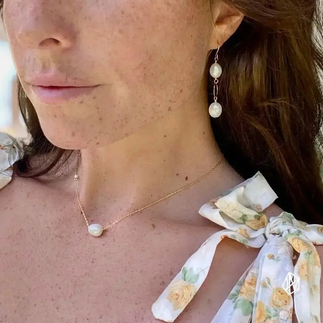 Solo Rice Pearl Necklace