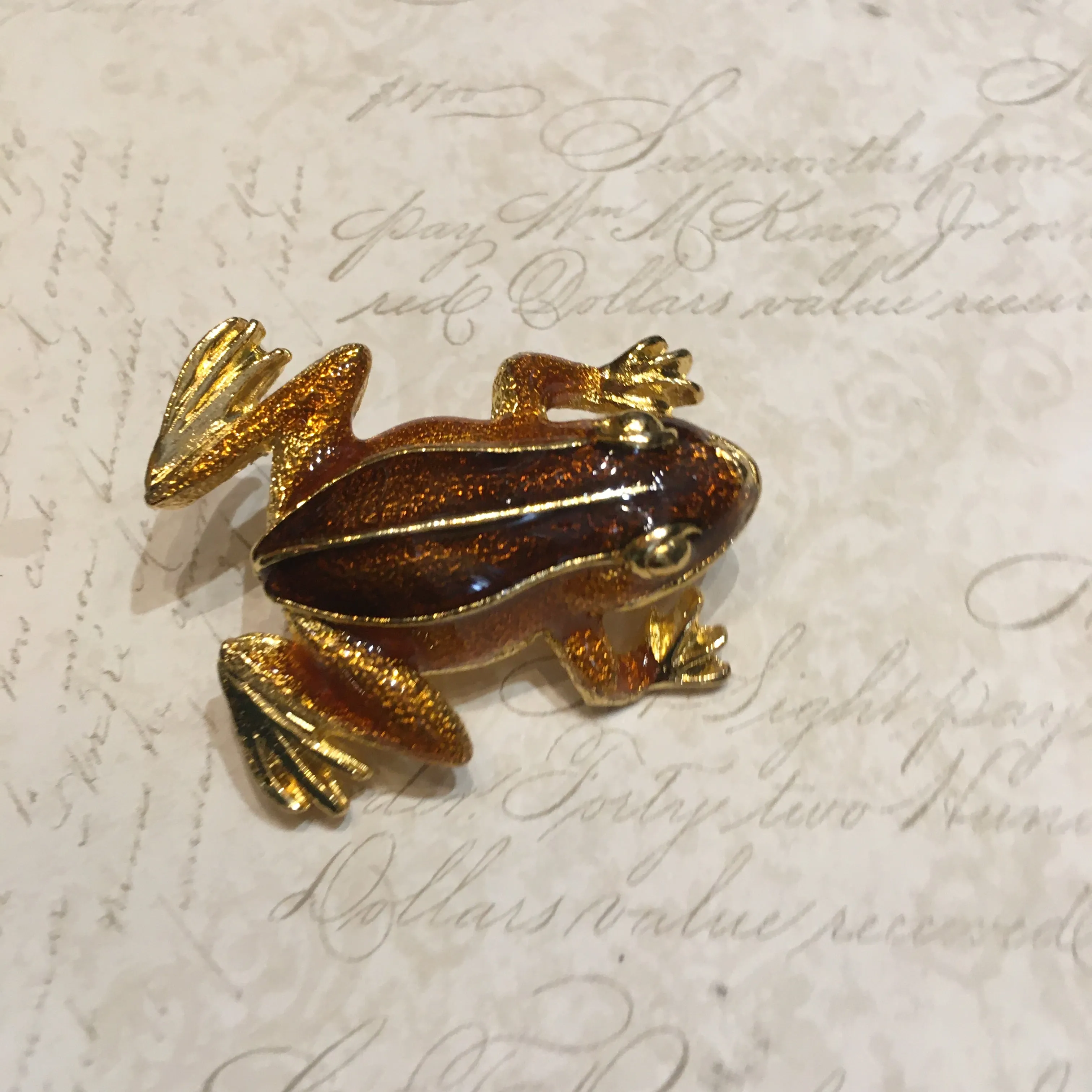 Vintage Frog Brooch Brown Amber Enamel Gold